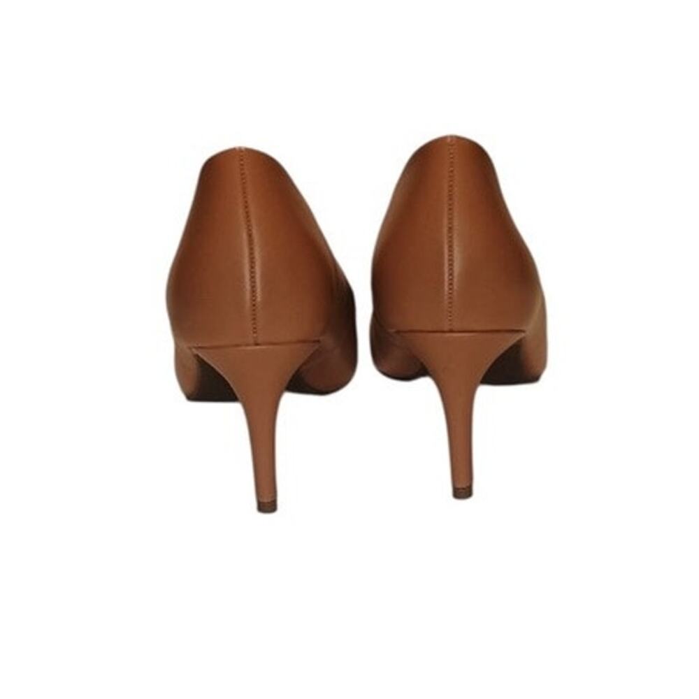 Crown & Ivy, beige tan classic pointed toe pump 2” heel, women’s size 8 - Picture 6 of 12